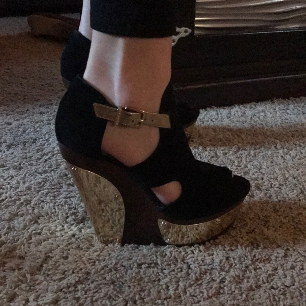 Black and gold platform wedges